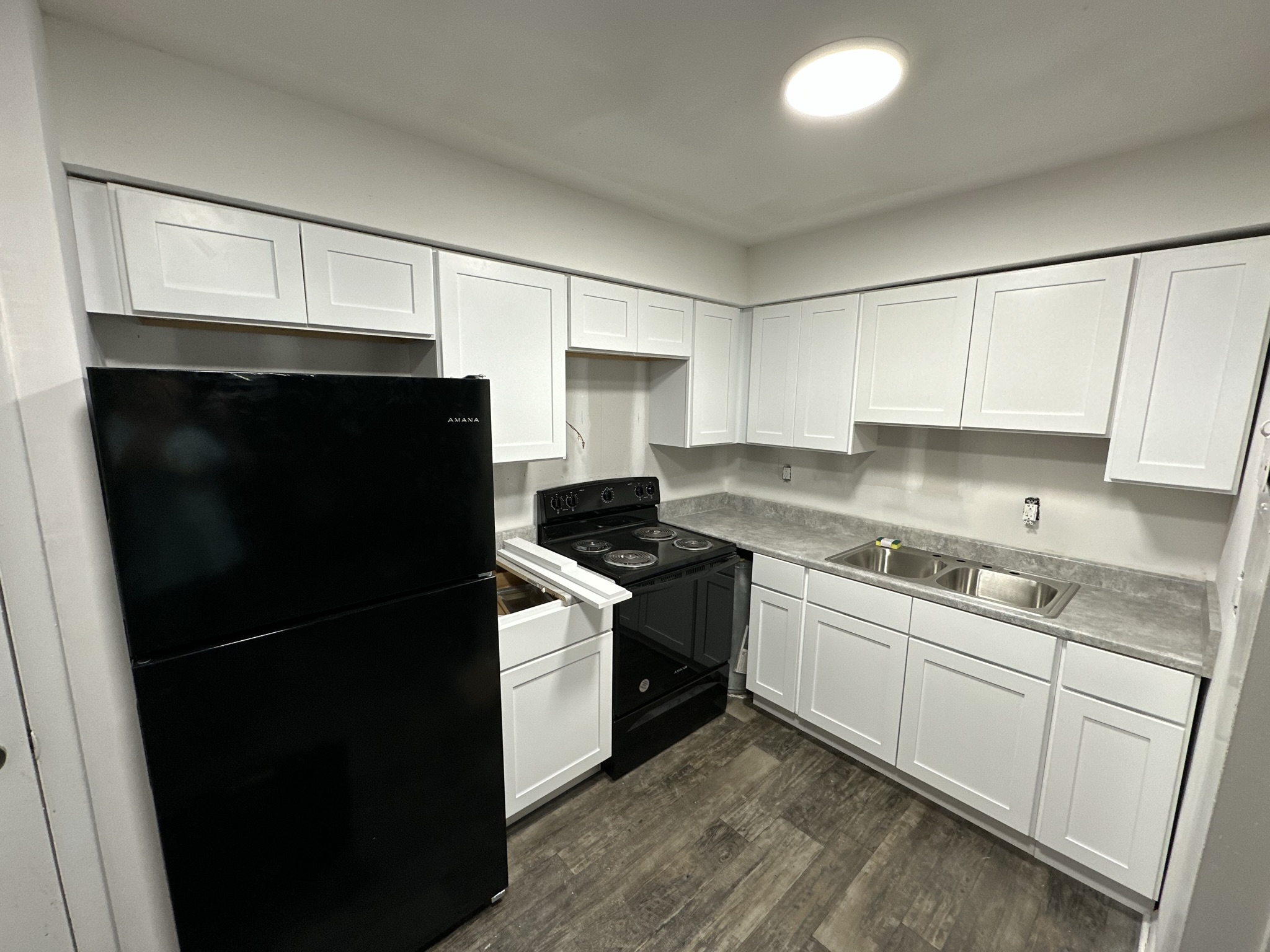Kitchen remodeling